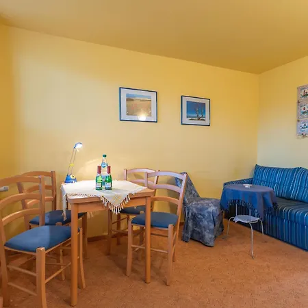 Lejlighed 4 Kiefern Ruhige, Strandnahe Lage *