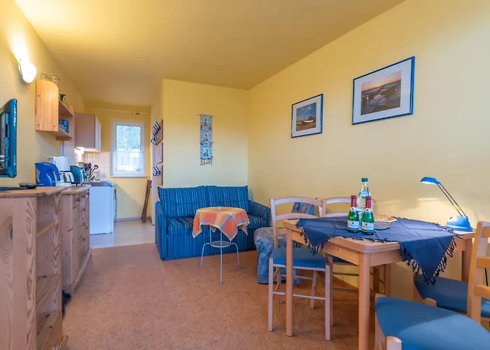 4 Kiefern Ruhige, Strandnahe Lage Koserow